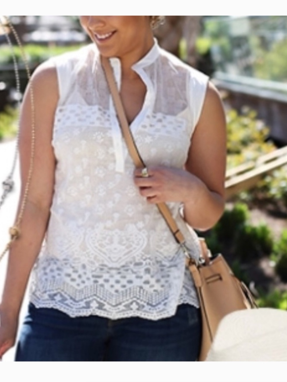 CAbi #5201 Prudence White Lace Mesh Sleeveless Tank Top Blouse Size Medium - Picture 6 of 13